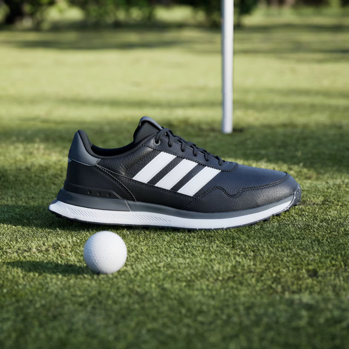 ZAPATO ADIDAS S2G 26 LEATHER NEGRO / BLANCO/GRIS