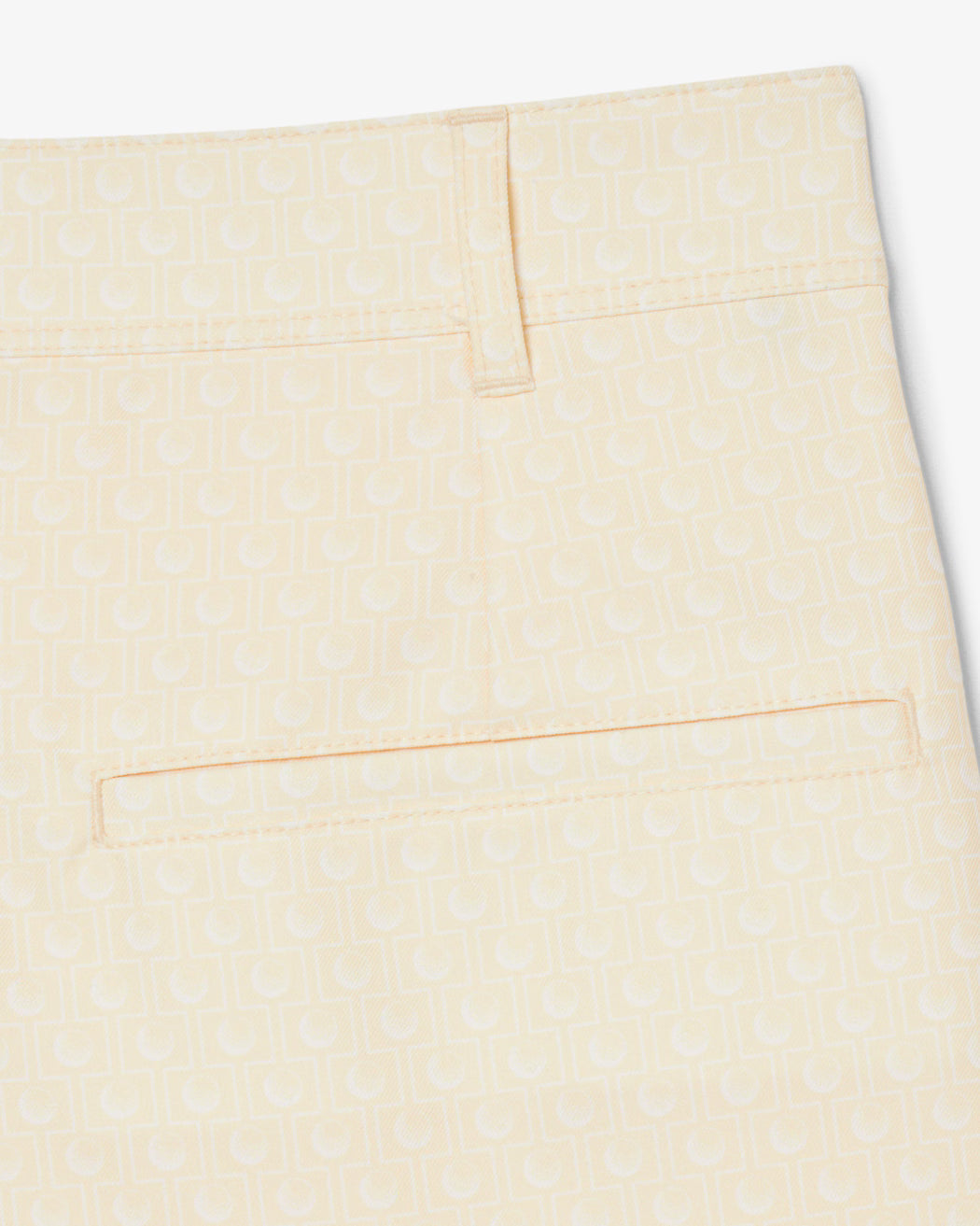 BERMUDA DE MUJER LACOSTE BOTTOMS AMARILLO / BLANCO